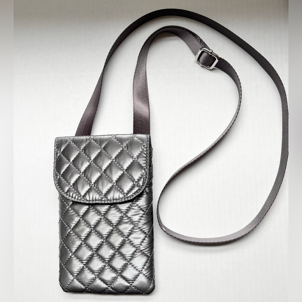 Chico’s Lightweight Quilted Crossbody Bag in Silver Gray. Ample Storage Pockets